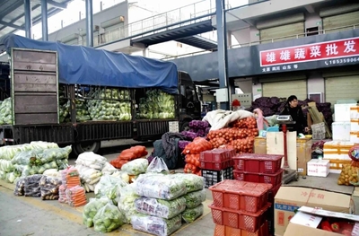 運城市‘菜籃子’工程 綠元農副產品批發市場提升改造完成，助力酒業發展